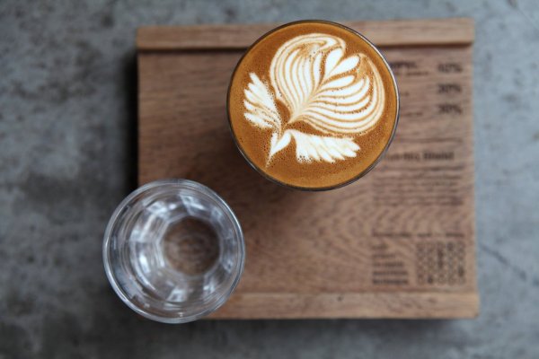 Drinking coffee makes it easy to get rid of? New research overview knowledge: Drink it to protect bones more