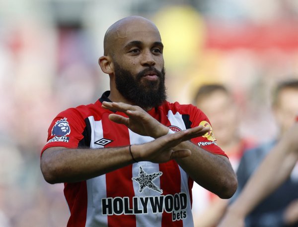 Reporter: Manchester United still intends to introduce Mbemo, Brentford seeks a offer of more than 50 million pounds