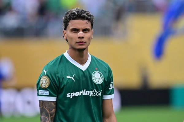 Reporter: Rome still regards Rios as a priority target, and the former s offer was rejected by Palmeiras