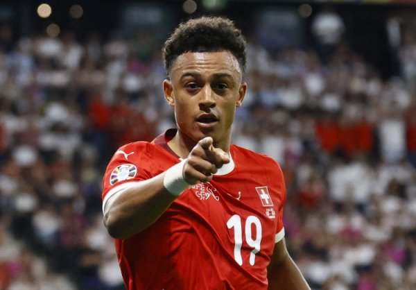 Reporter: Compared with the quotes from teams such as Naples, Endoye is more eager to join Forest to play in the Premier League