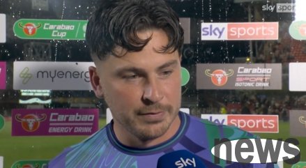 The home team is not good😡Grimsby goalkeeper: I am a Manchester United fan, to be honest, a little angry now