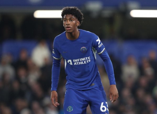 Guardian: Bayern also wants to rent first and then buy Achimpon, but Chelsea has no intention of letting go