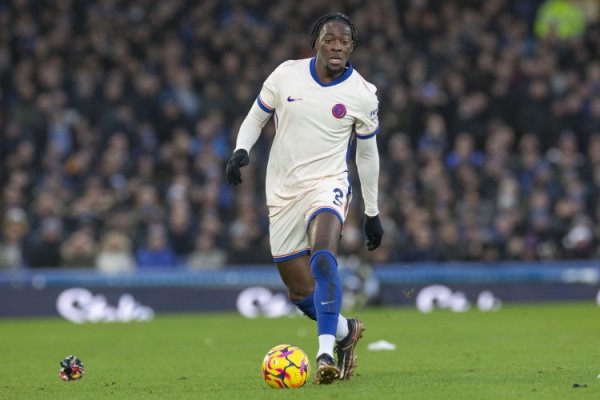 Reporter: West Ham is negotiating with Chelsea to loan French defender Di Sasi