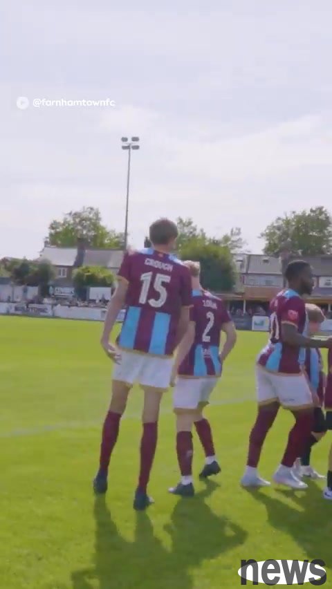 Complete work! Crouch, who is 2.01 meters tall, participated in the amateur league, played the role of a mascot and led the team to the court