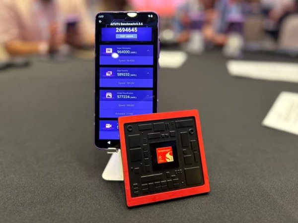 Qualcomm Snapdragon 8 Elite Gen 5 scored a new high! Strong pressure Apple A19 Pro chip