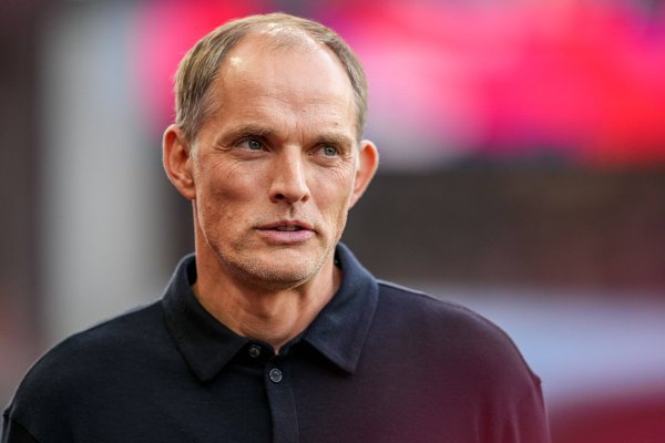 Coaching the England team, he has won 6 consecutive games and conceded 0 goals in the first official game. Tuchel is the first head coach in history.