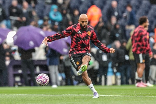 Professional gull catcher? Mbemo has played against Brighton in the last 5 times in the Premier League, contributing a total of 5 goals and 3 assists.