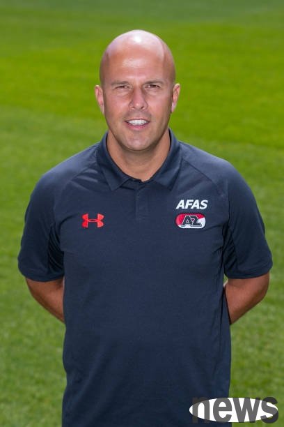👀 In 2019, 41-year-old Slott became the first coach and has never suffered three or more consecutive defeats in the Netherlands in 5 years.