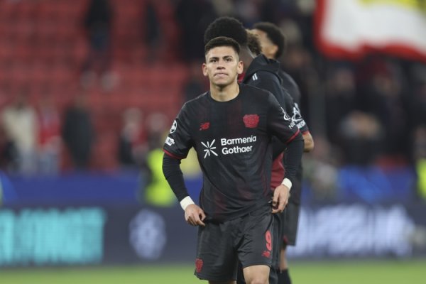 Reporter: Echeverry is not satisfied with his playing time in Leverkusen and hopes to return to River Plate