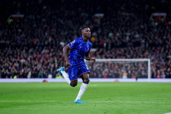 Heavy artillery blast! Chelsea official: Caicedo’s long-range shot against Liverpool was voted the Goal of the Month in October